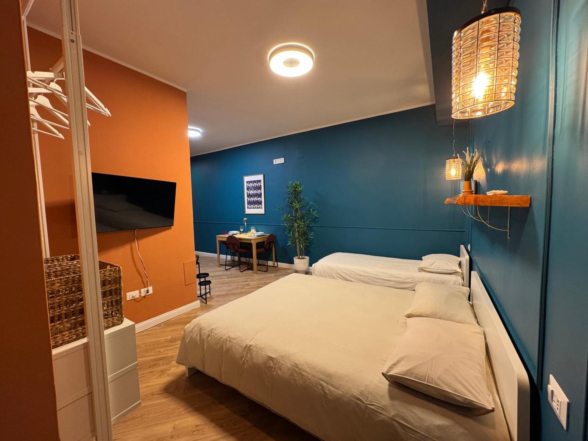 Art N Shelter Apartament Bari Exterior photo